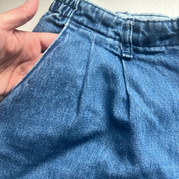 Vintage Lee 100% Cotton Super Highrise Pleated Denim Bermuda Short Sz14VTG=8-10 - Picture 5 of 10